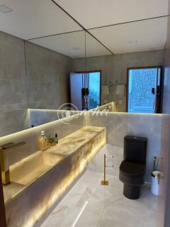 Casa 5/4 à venda no Alphaville 1 em Salvador