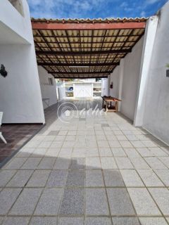 Casa Solta 5/4 à venda em Vilas do Atlântico