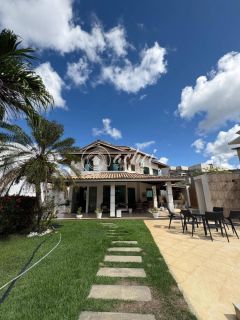 Casa 4/4 à venda no Condomínio Vilas do Bosque