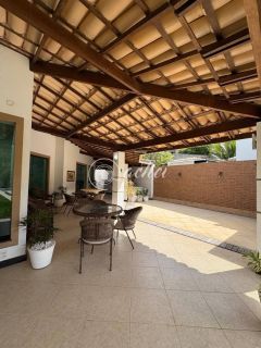 Casa 4/4 à venda no Condomínio Vilas do Bosque