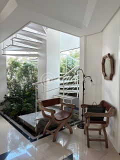 Casa 4/4 à venda no Condomínio Vilas do Bosque