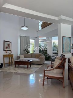 Casa 4/4 à venda no Condomínio Vilas do Bosque