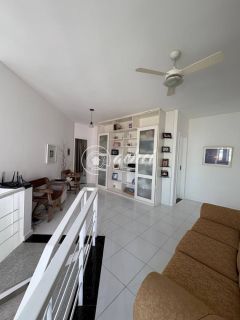 Casa 4/4 à venda no Condomínio Vilas do Bosque