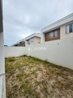 Casa de Condomínio Alto Padrão 4/4 à venda na Av. Priscila Dutra