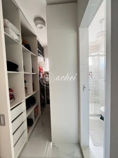 Casa de Condomínio 4/4 nascente à venda na Av. Luiz Tarquínio