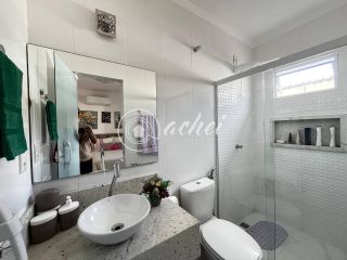 Casa de Condomínio 4/4 nascente à venda na Av. Luiz Tarquínio