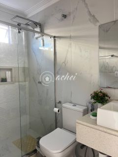 Casa de Condomínio 4/4 nascente à venda na Av. Luiz Tarquínio