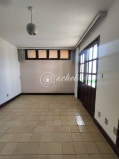 Casa em Alameda 4/4 em Vilas do Atlântico