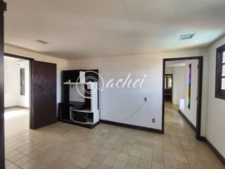 Casa em Alameda 4/4 em Vilas do Atlântico