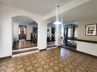 Casa em Alameda 4/4 em Vilas do Atlântico