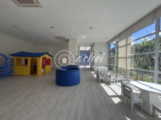 Apartamento 2/4 DECORADO em Buraquinho com vista mar
