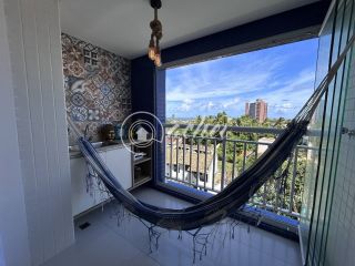 Apartamento 2/4 DECORADO em Buraquinho com vista mar