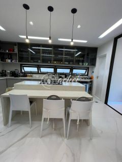 Luxuosa casa à venda em Alphaville 1 Salvador