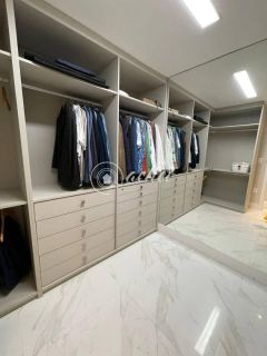 Luxuosa casa à venda em Alphaville 1 Salvador