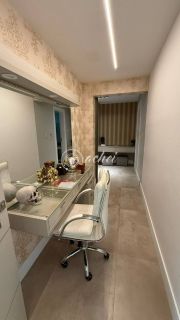 Luxuosa casa com 4 suítes em Alphaville II