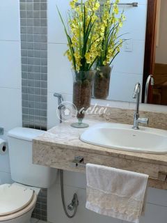 Casa ampla 4 suítes em Alphaville II