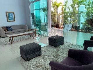 Casa ampla 4 suítes em Alphaville II