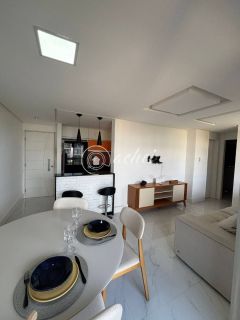 Apartamento 2/4 à Venda em Buraquinho
