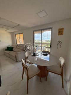 Apartamento 2/4 à Venda em Buraquinho