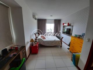 Casa 5/4 em Alphaville II Salvador