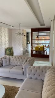 Casa de Condomínio 5/4 nascente à venda em Buraquinho