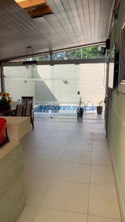 Casa de Condomínio 5/4 nascente à venda em Buraquinho