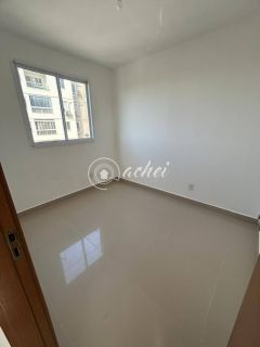 Apartamento 2/4 à Venda em Buraquinho