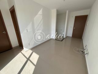 Apartamento 2/4 à Venda em Buraquinho
