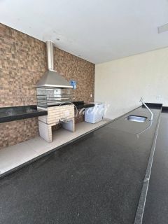 Apartamento 2/4 à Venda em Buraquinho