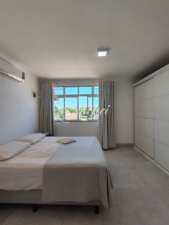 Casa 4/4 com piscina no Eco Vilas