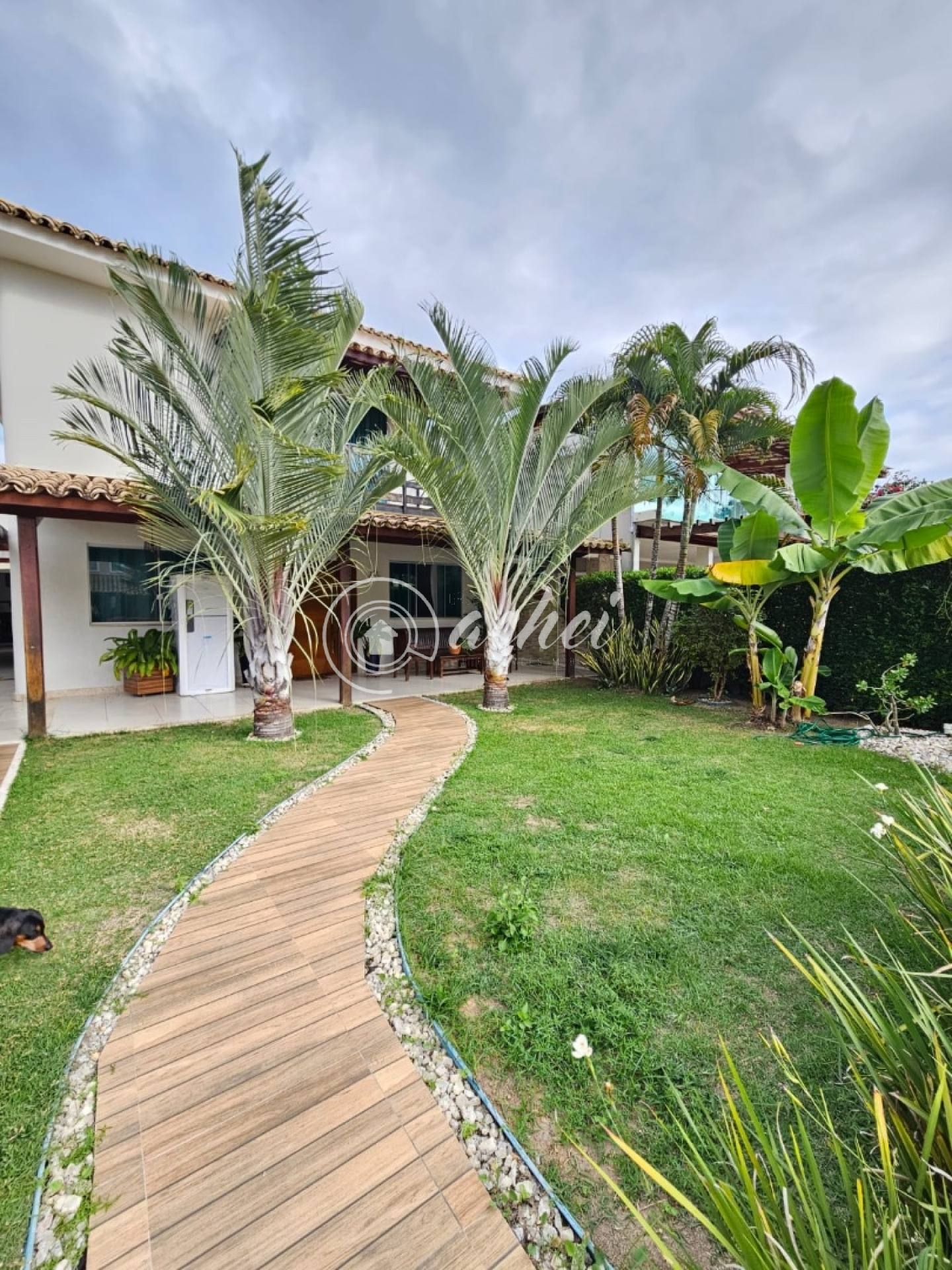 Casa duplex à venda em Buraquinho