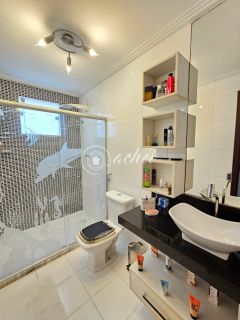 Casa duplex à venda em Buraquinho