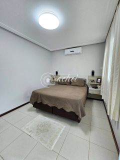 Casa duplex à venda em Buraquinho