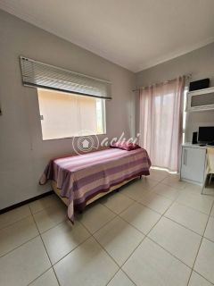 Casa duplex à venda em Buraquinho