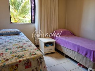 Village Duplex com quarto térreo à venda em Buraquinho