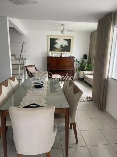 Casa com 4 Suítes à Venda – Pitangueiras