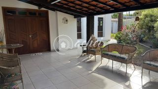 Casa em alameda 4/4 com portaria em Villas do Atlântico