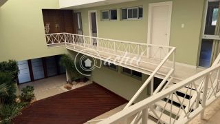 Casa 4/4 alto padrão com piscina em Vilas