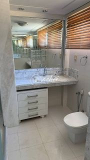 Casa 4/4 alto padrão com piscina em Vilas