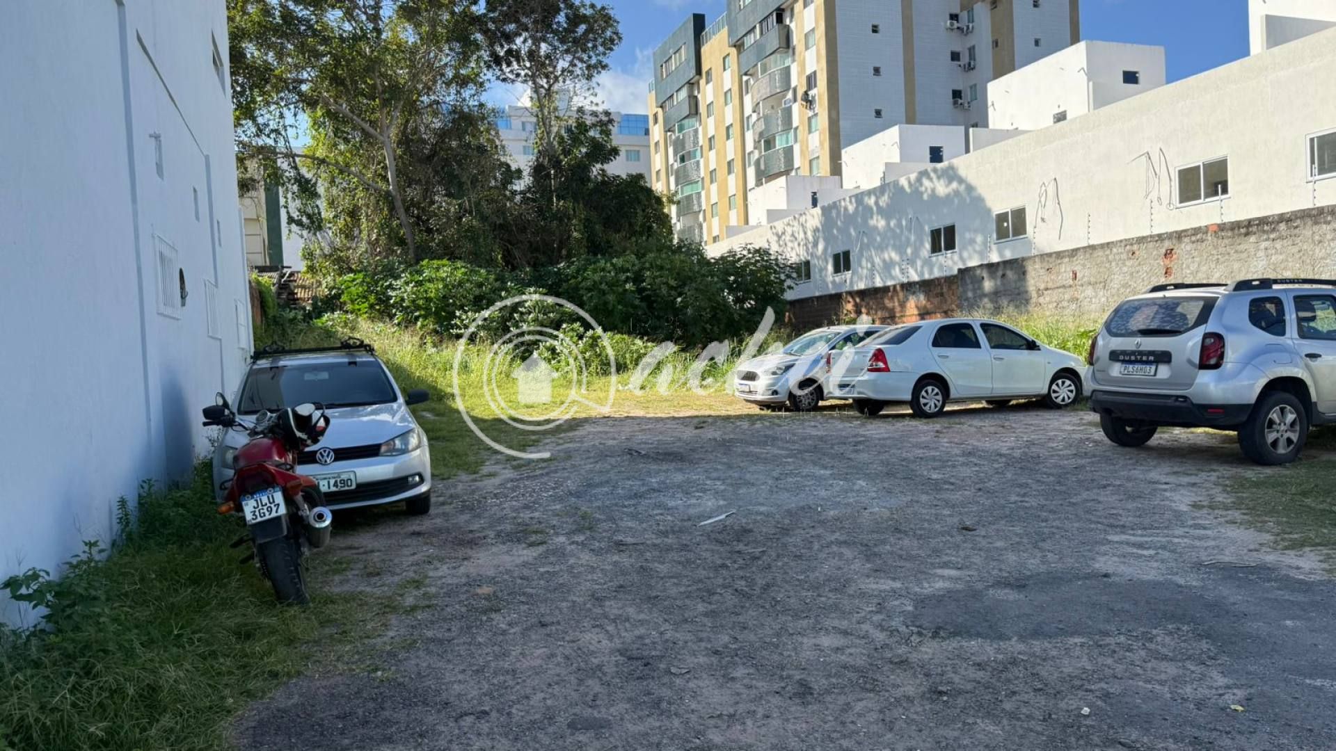 Terreno plano com 1000m²