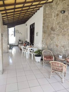 Casa em alameda fechada com 5/4 em Vilas do Atlântico