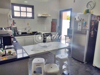 Casa em alameda fechada com 5/4 em Vilas do Atlântico