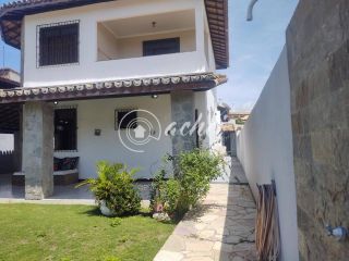 Casa em alameda fechada com 5/4 em Vilas do Atlântico