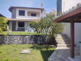 Casa em alameda fechada com 5/4 em Vilas do Atlântico