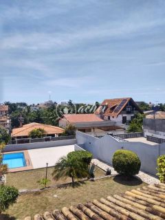 Casa em alameda fechada com 5/4 em Vilas do Atlântico