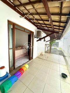 Casa Térrea à Venda em Vilas do Atlântico