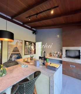 Casa 5/4 em Praia do Forte com piscina privativa