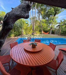 Casa 5/4 em Praia do Forte com piscina privativa