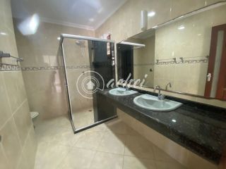 Casa Alto Padrão com 4 Suítes