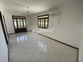 Casa Alto Padrão com 4 Suítes